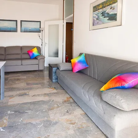 Buena Vista Apartment *